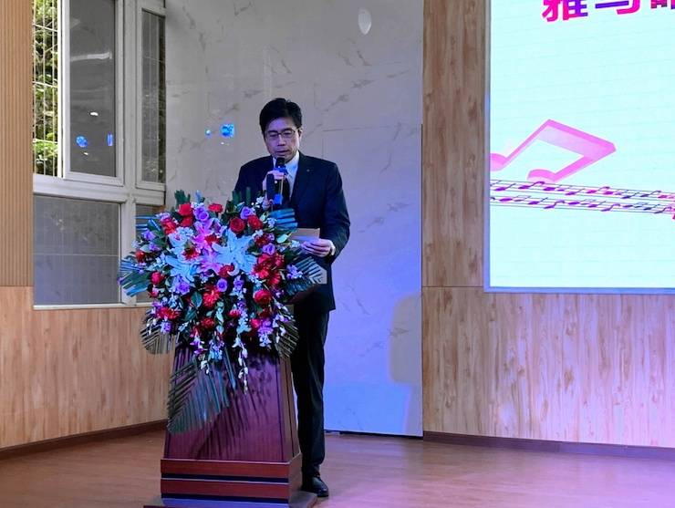 让音乐陪伴成长 fun88乐天堂乐器捐赠爱心行动走进重庆市长寿区江南九年制学校